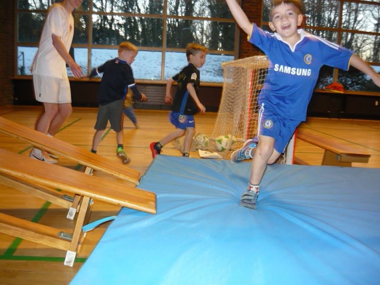 actionklotz Kindersport bei Mittelhof (Jungen und Mädchen von 3 bis 7 Jahren)